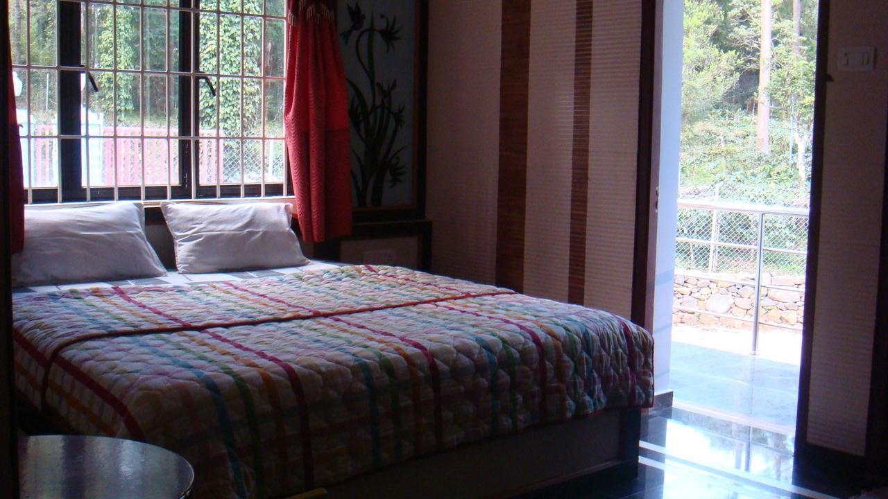 Sri Durga Residency Bed and Breakfast Yercaud Exteriör bild